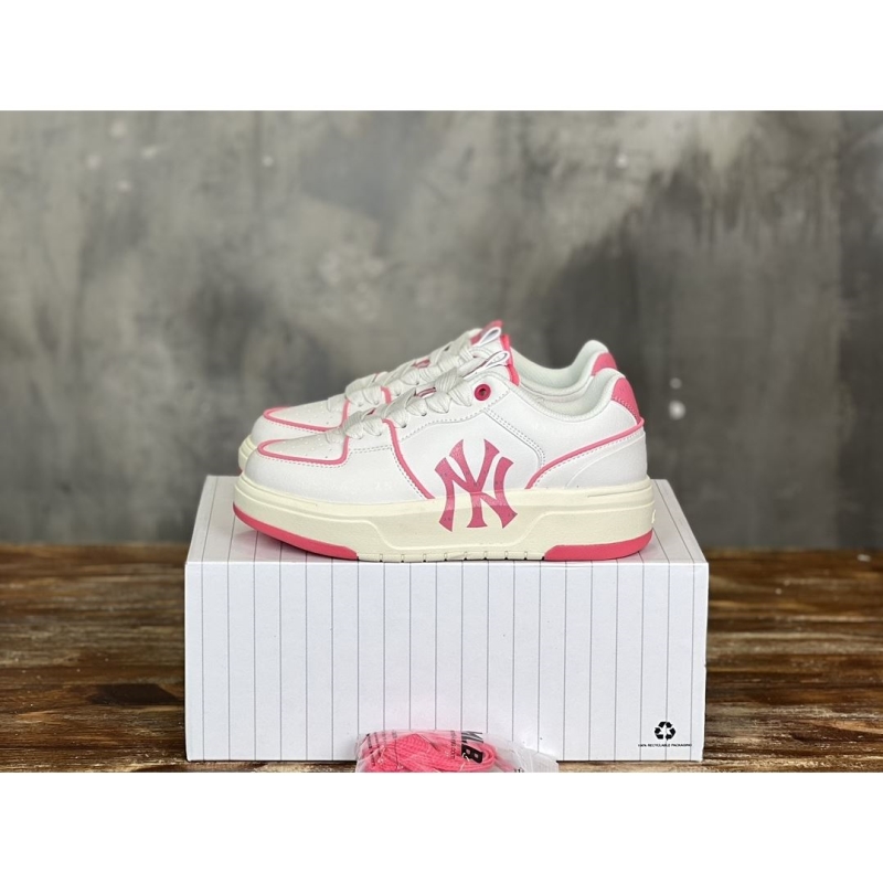 G*u*i sneakers
